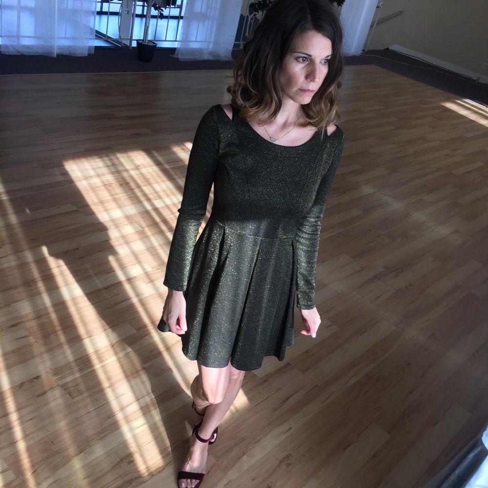 Metallic Dress - Picture 4 of 4